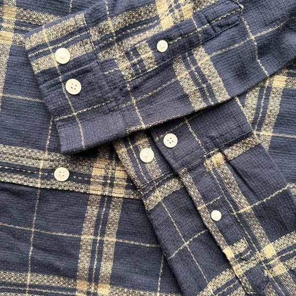 Jack & Jones Men’s Button Down Flannel Shirt - Picture 13 of 14